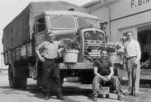 Erster neuer LKW der Bruno Schmidt Spedition Minden 1953 Erster neuer LKW der Bruno Schmidt Spedition 1953