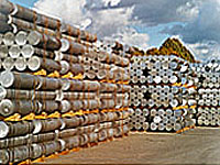 Bruno Schmidt Spedition - Freilager mit Aluminiumprofilen