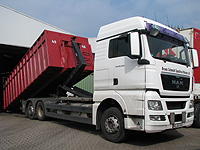 Muldenfahrzeug der Bruno Schmidt Spedition, Minden